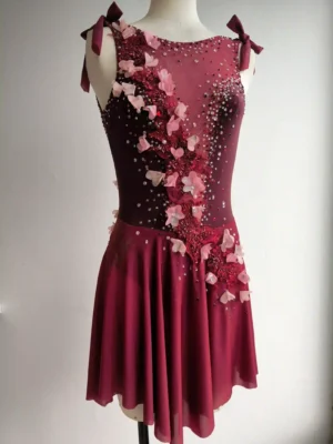 Justaucorps “Éclosion Pourpre”